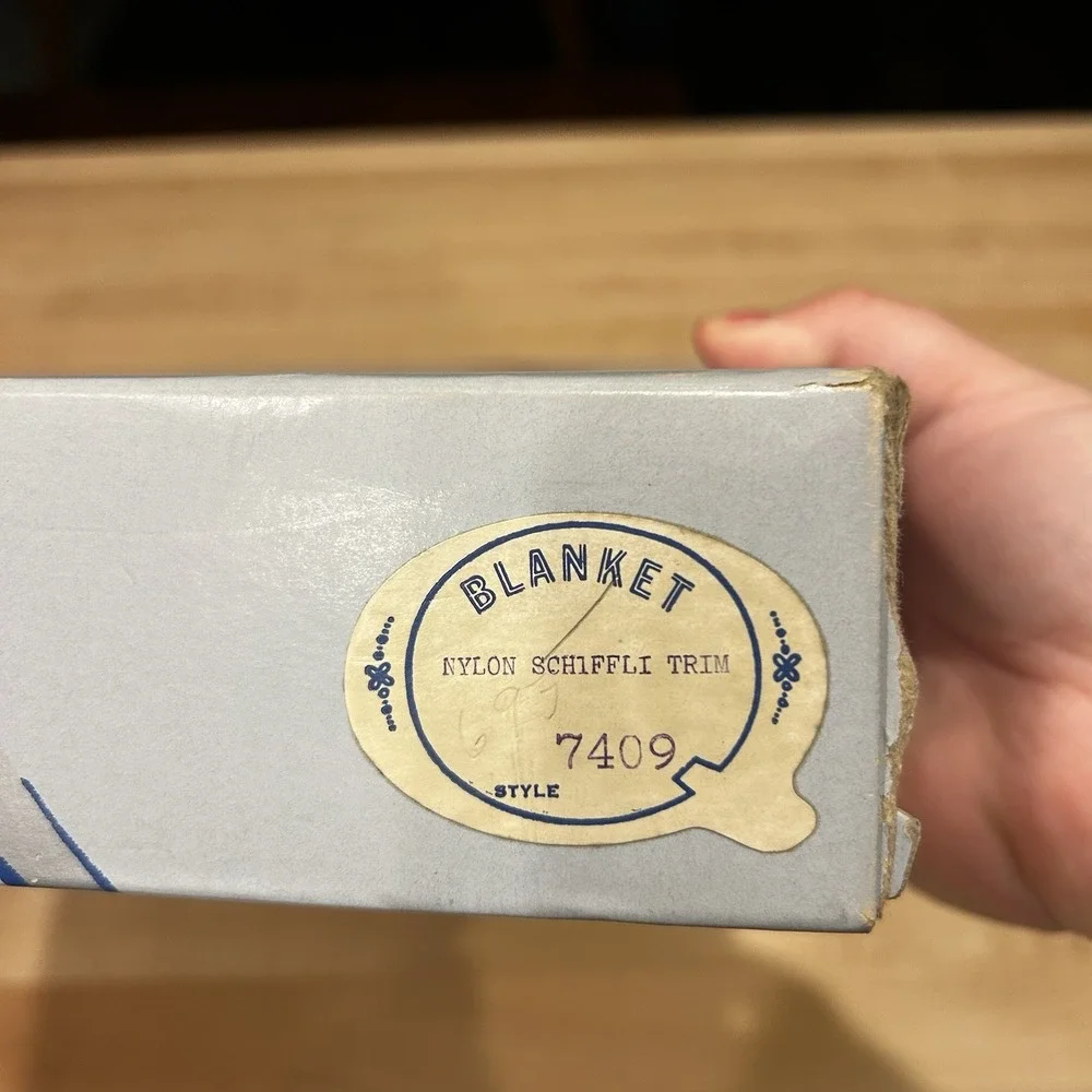 Vintage QUILTEX Nylon Baby Blanket Satin Binding w/Union Label - New In Box